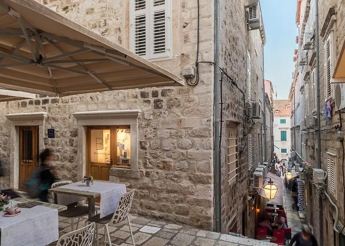 Perla * دوبروفينك